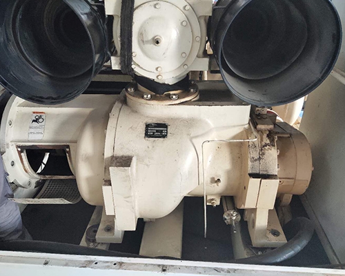 登?？諌簷C主機機頭大修